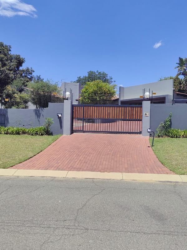 4 Bedroom Property for Sale in Strathavon Gauteng