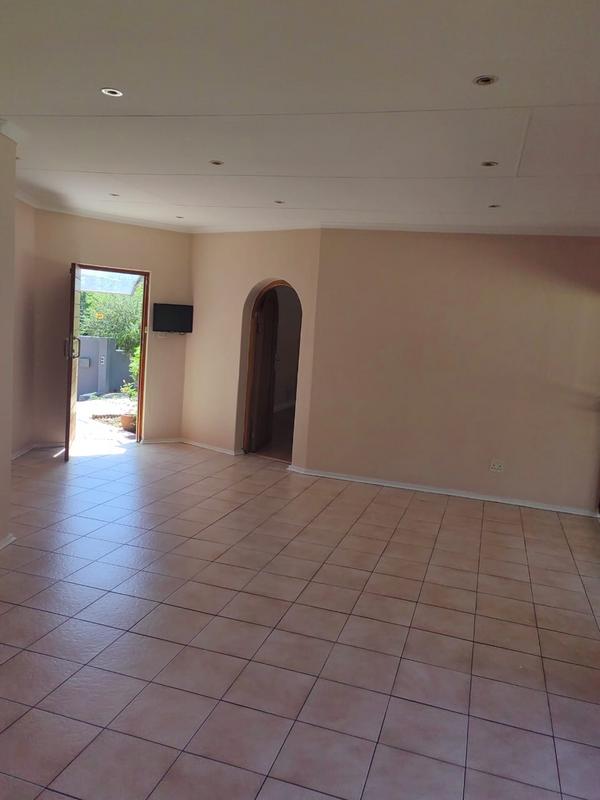 4 Bedroom Property for Sale in Strathavon Gauteng