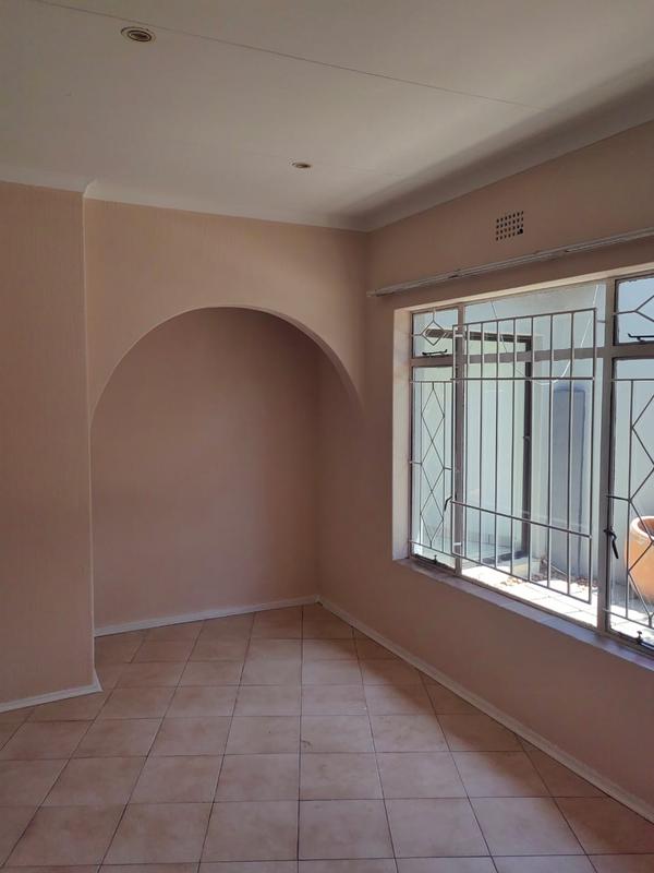 4 Bedroom Property for Sale in Strathavon Gauteng