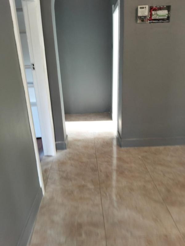 To Let 1 Bedroom Property for Rent in Observatory Gauteng