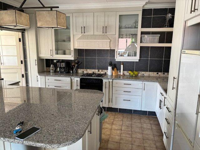 3 Bedroom Property for Sale in Sundowner Gauteng