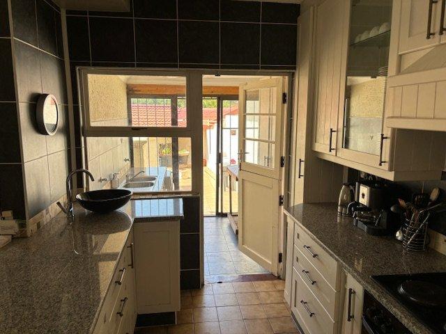 3 Bedroom Property for Sale in Sundowner Gauteng