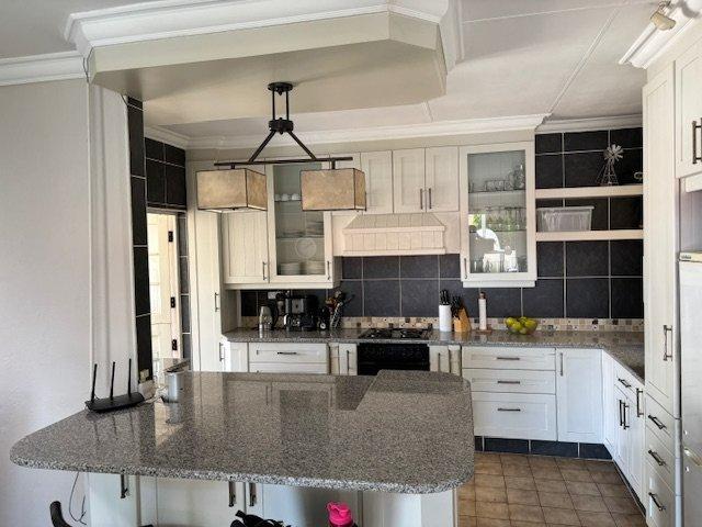 3 Bedroom Property for Sale in Sundowner Gauteng