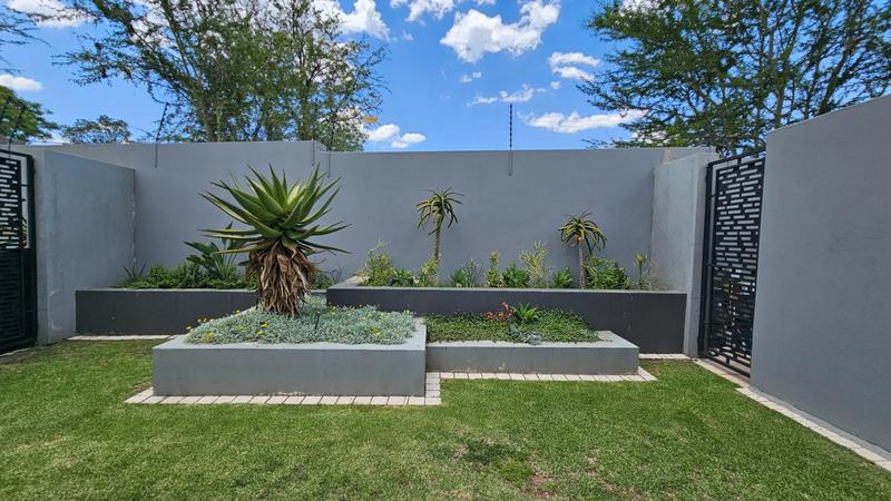 To Let 3 Bedroom Property for Rent in Morningside Gauteng