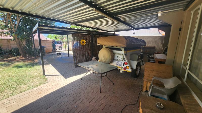 3 Bedroom Property for Sale in Doornpoort Gauteng