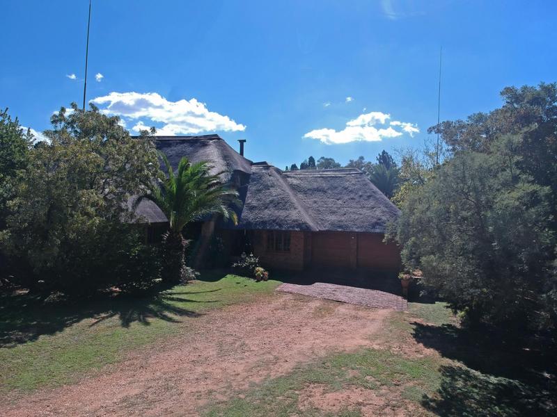 4 Bedroom Property for Sale in Ruimsig Gauteng