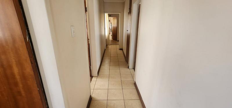 6 Bedroom Property for Sale in Lambton Gauteng