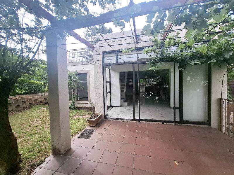 To Let 3 Bedroom Property for Rent in Sunninghill Gauteng