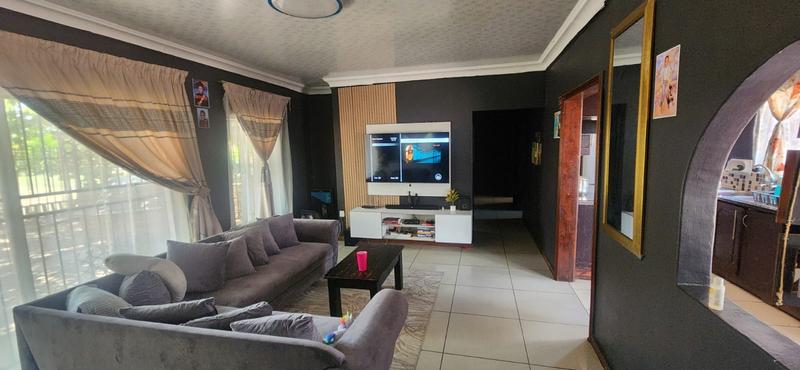 3 Bedroom Property for Sale in Theresa Park Gauteng