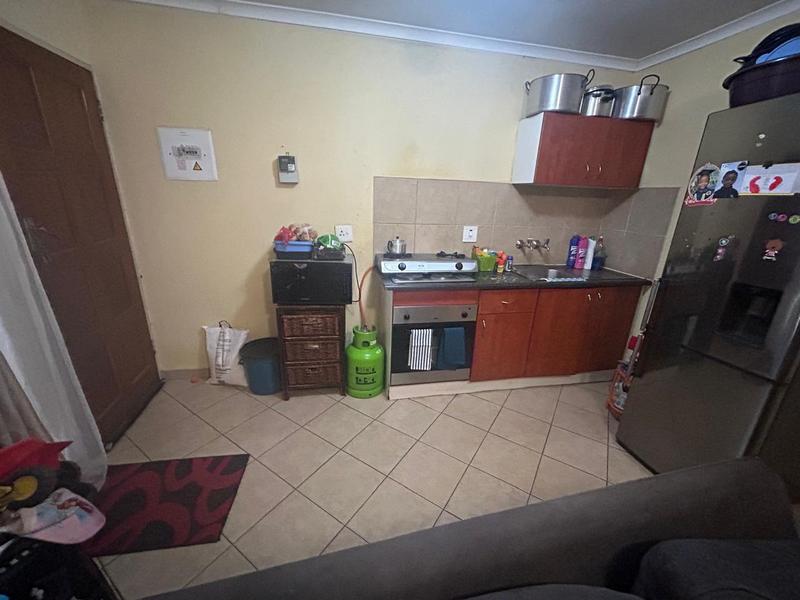 2 Bedroom Property for Sale in Olievenhoutbosch Gauteng