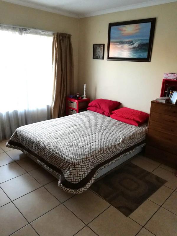 To Let 2 Bedroom Property for Rent in Eldoraigne Gauteng