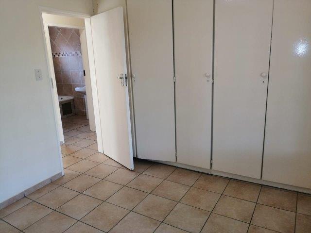 To Let 2 Bedroom Property for Rent in Zwartkop Gauteng