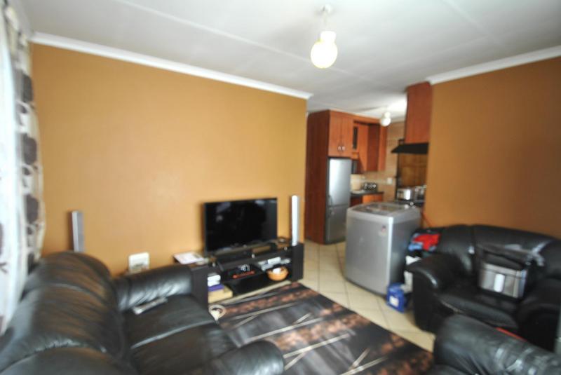 3 Bedroom Property for Sale in Dawn Park Gauteng