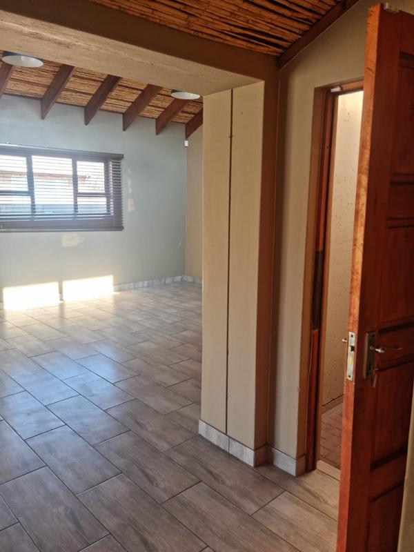 To Let 3 Bedroom Property for Rent in Edelweiss Gauteng