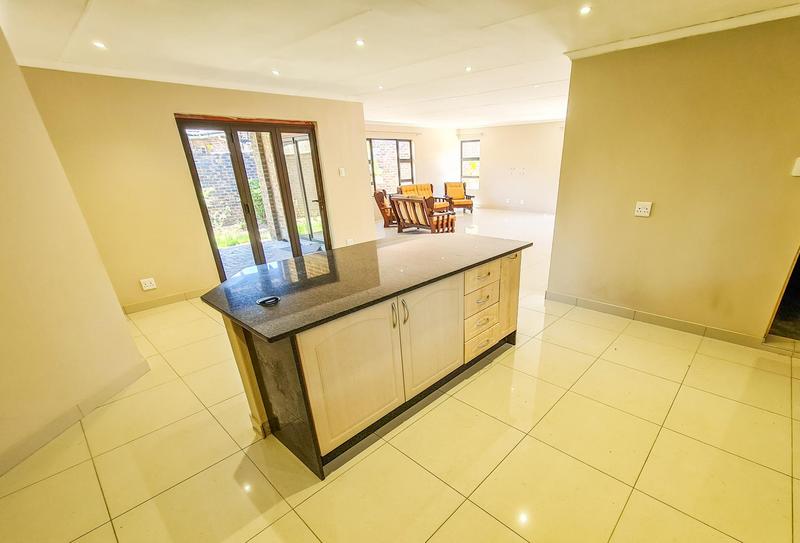 3 Bedroom Property for Sale in Sunninghill Gauteng