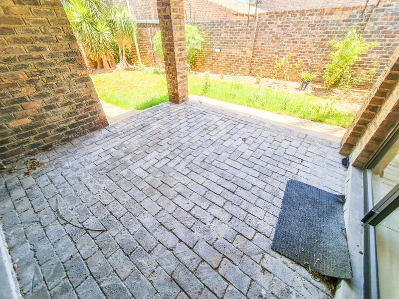 3 Bedroom Property for Sale in Sunninghill Gauteng