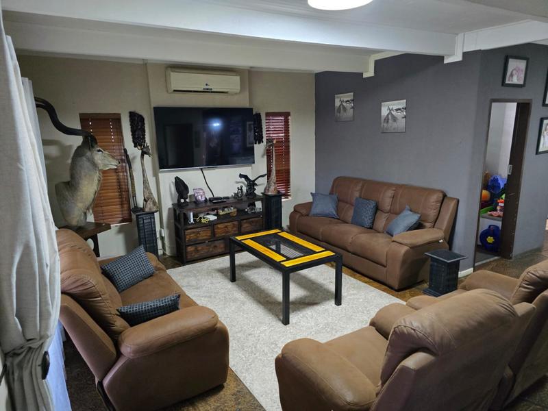 4 Bedroom Property for Sale in Sinoville Gauteng