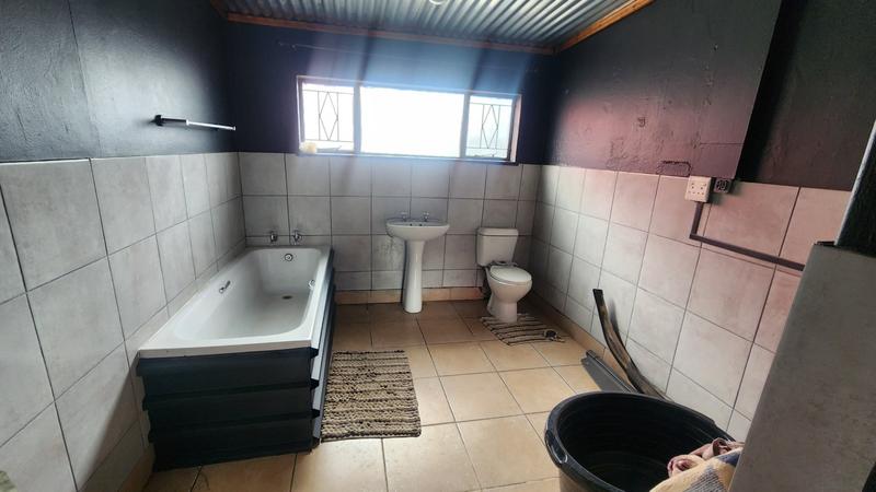 4 Bedroom Property for Sale in Sinoville Gauteng