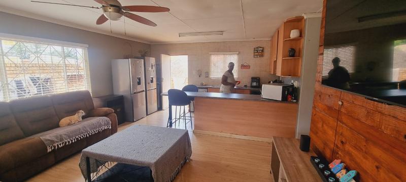 3 Bedroom Property for Sale in Albemarle Gauteng