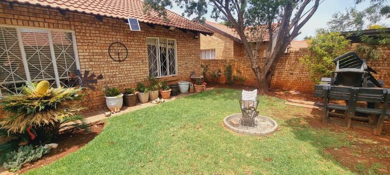 3 Bedroom Property for Sale in Albemarle Gauteng