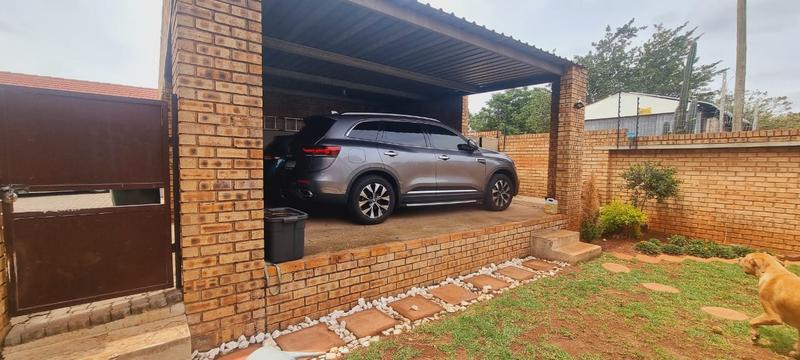 3 Bedroom Property for Sale in Albemarle Gauteng