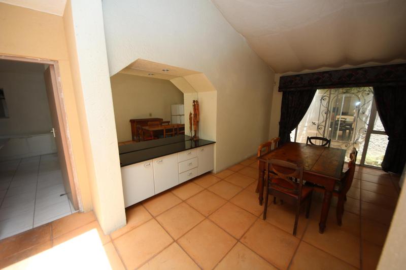 To Let 3 Bedroom Property for Rent in Bryanston Gauteng