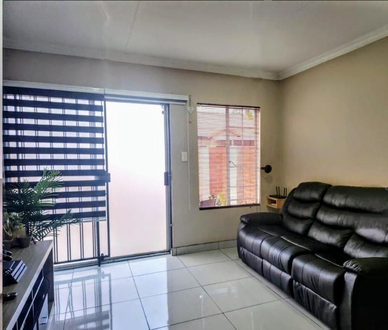 To Let 2 Bedroom Property for Rent in Montana Gauteng