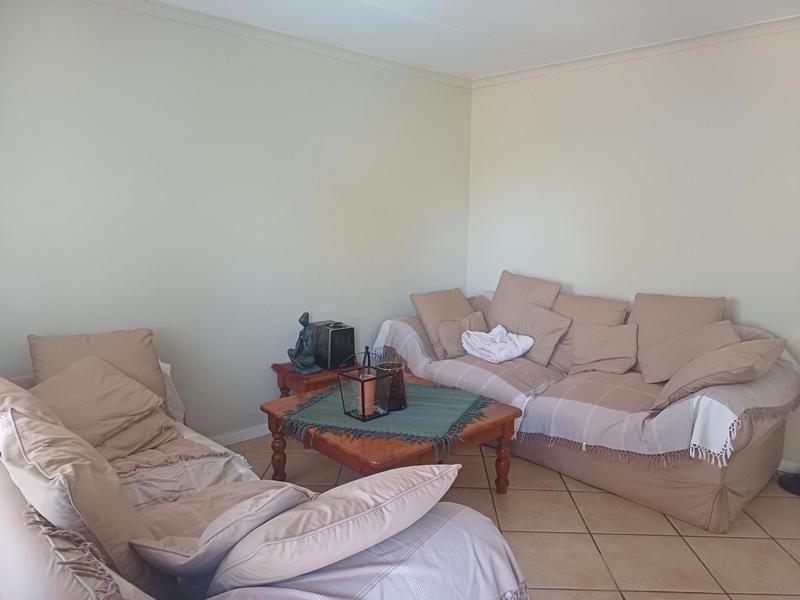 To Let 2 Bedroom Property for Rent in Amberfield Heights Gauteng