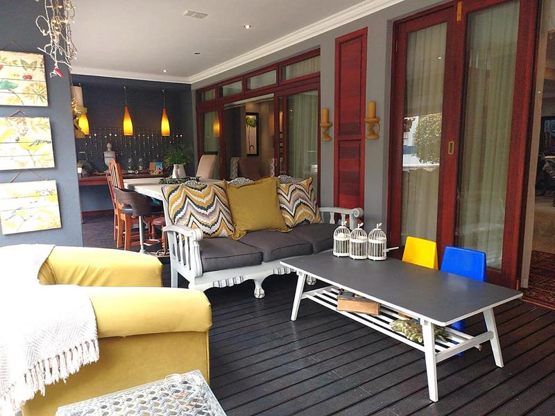 5 Bedroom Property for Sale in Featherbrooke Estate Gauteng