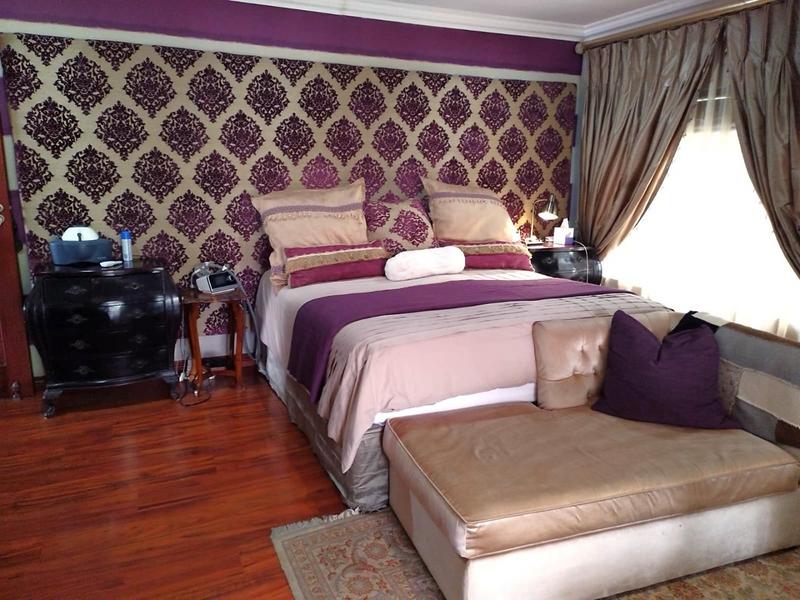 5 Bedroom Property for Sale in Featherbrooke Estate Gauteng