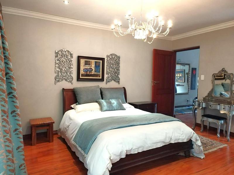 5 Bedroom Property for Sale in Featherbrooke Estate Gauteng