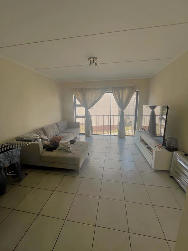 To Let 2 Bedroom Property for Rent in Beverley Gauteng