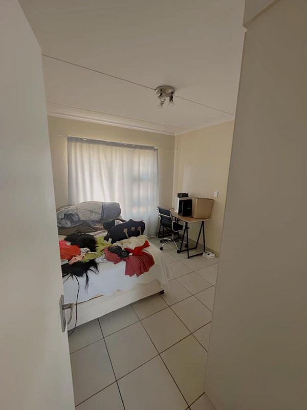 To Let 2 Bedroom Property for Rent in Beverley Gauteng