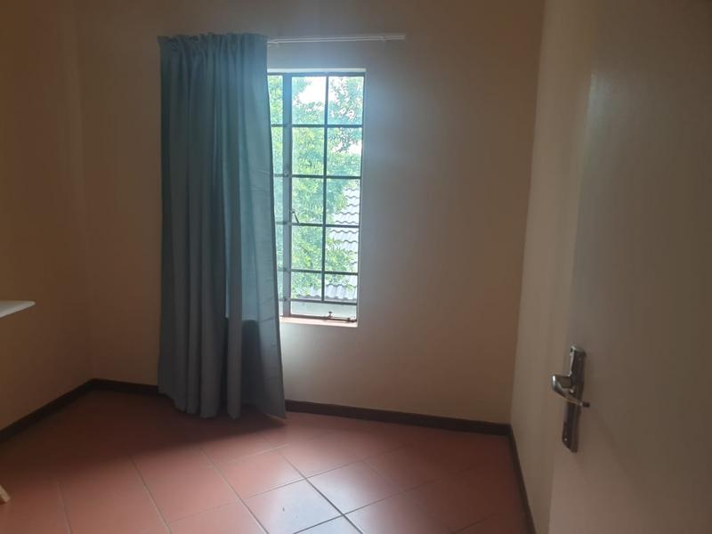 To Let 2 Bedroom Property for Rent in Mooikloof Ridge Gauteng