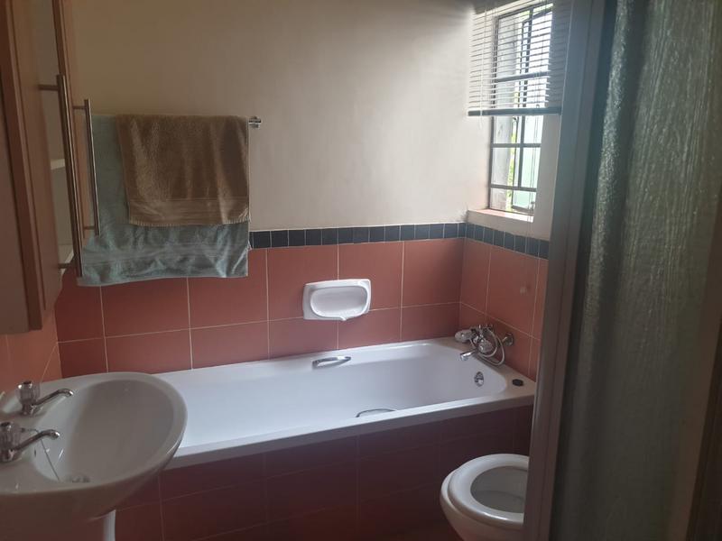 To Let 2 Bedroom Property for Rent in Mooikloof Ridge Gauteng