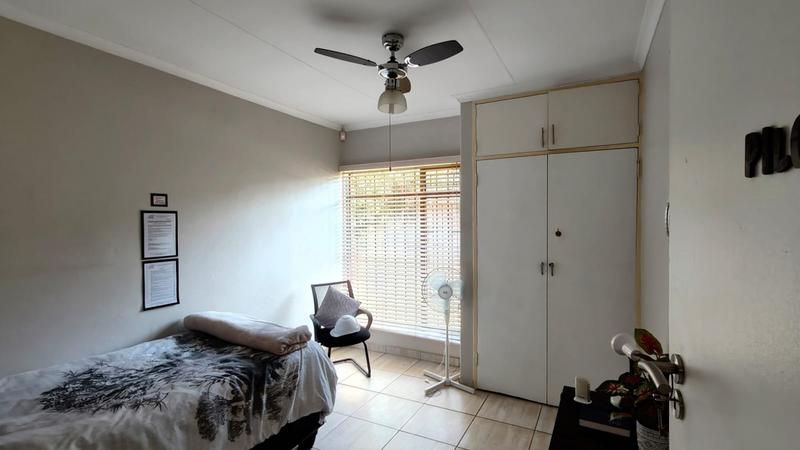 4 Bedroom Property for Sale in Doornpoort Gauteng