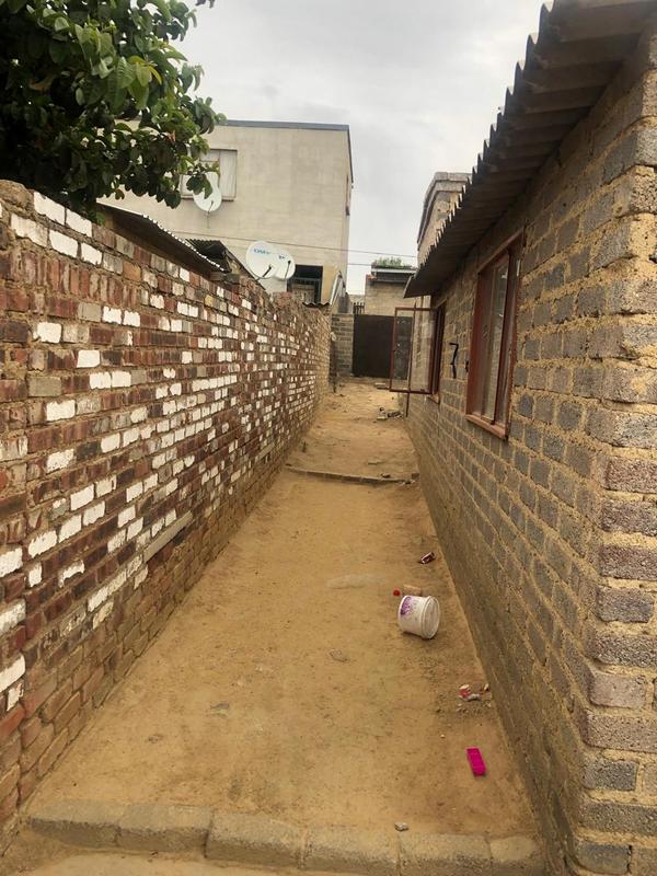 2 Bedroom Property for Sale in Cosmo City Gauteng