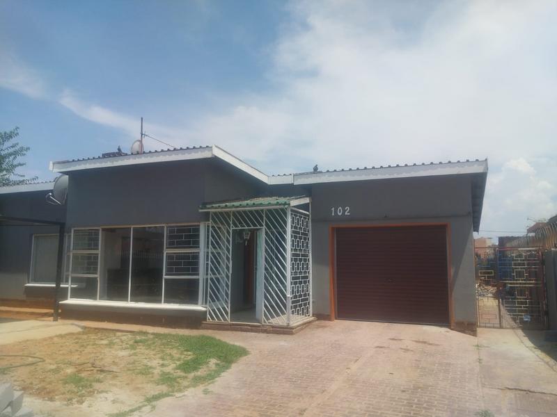 To Let 5 Bedroom Property for Rent in Leondale Gauteng