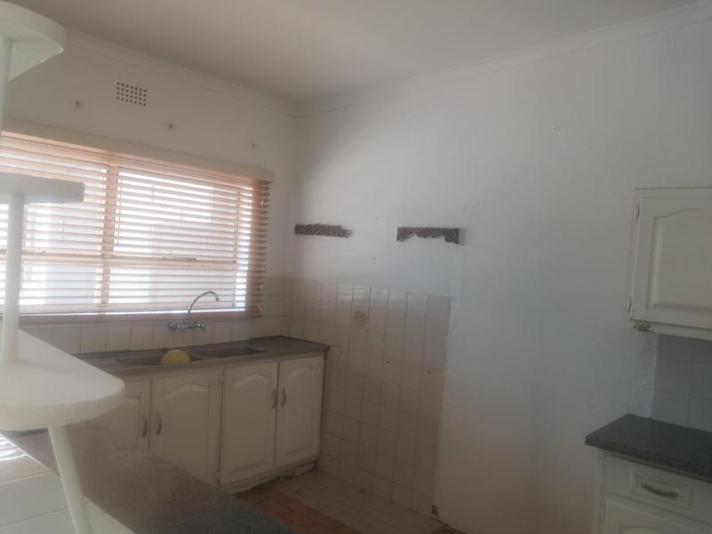 To Let 5 Bedroom Property for Rent in Leondale Gauteng