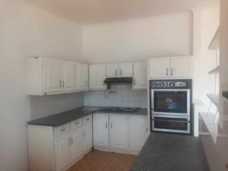 To Let 5 Bedroom Property for Rent in Leondale Gauteng