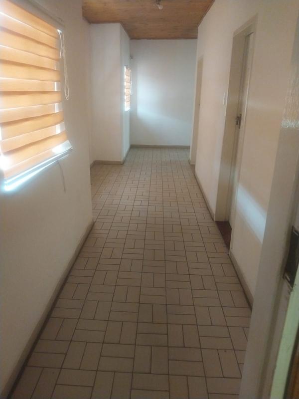 To Let 5 Bedroom Property for Rent in Leondale Gauteng