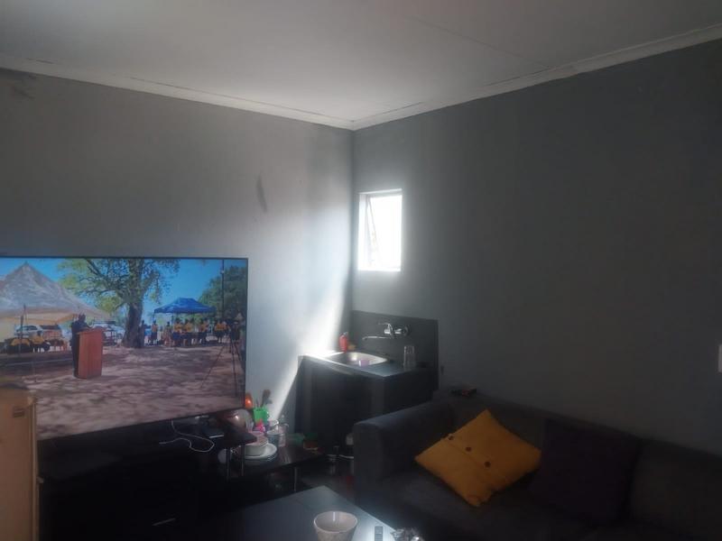 To Let 5 Bedroom Property for Rent in Leondale Gauteng