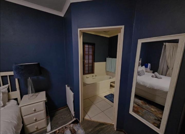 2 Bedroom Property for Sale in Rivonia Gauteng