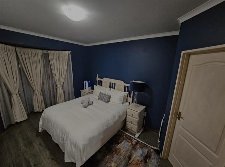 2 Bedroom Property for Sale in Rivonia Gauteng