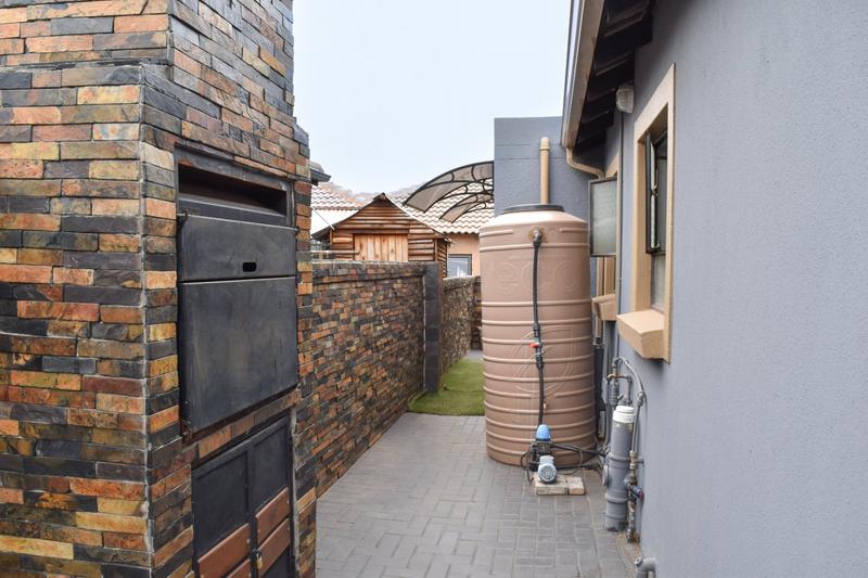 4 Bedroom Property for Sale in Amandasig Gauteng