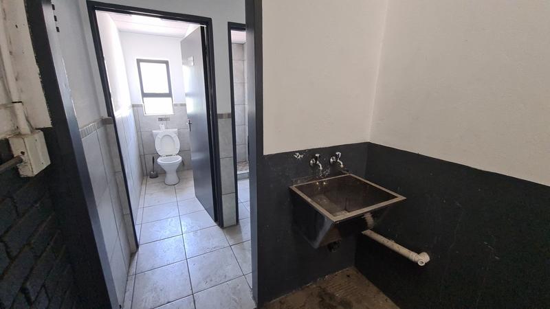 To Let commercial Property for Rent in Halfway House Gauteng