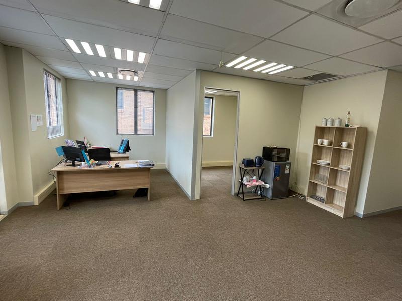 To Let commercial Property for Rent in Die Hoewes Gauteng