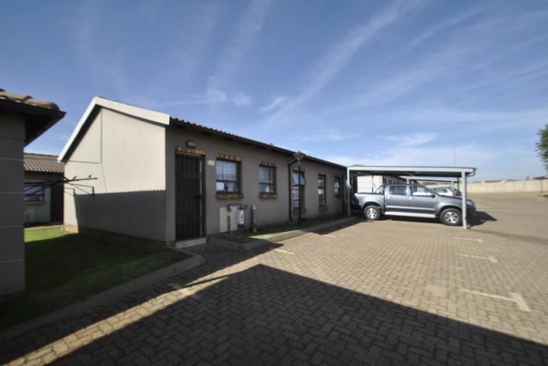 2 Bedroom Property for Sale in Dawn Park Gauteng