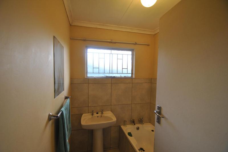 3 Bedroom Property for Sale in Dawn Park Gauteng