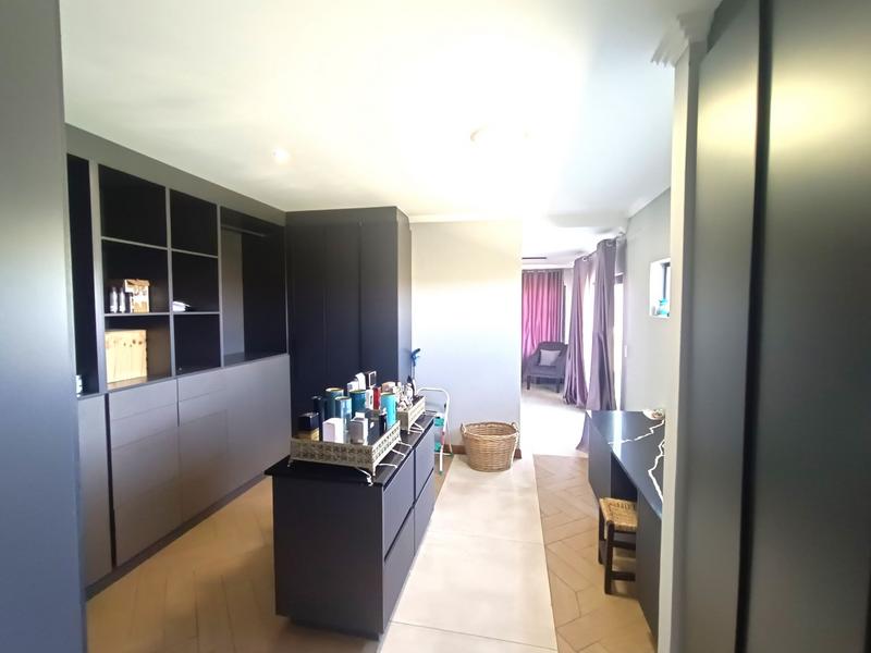 4 Bedroom Property for Sale in Midstream Ridge Gauteng